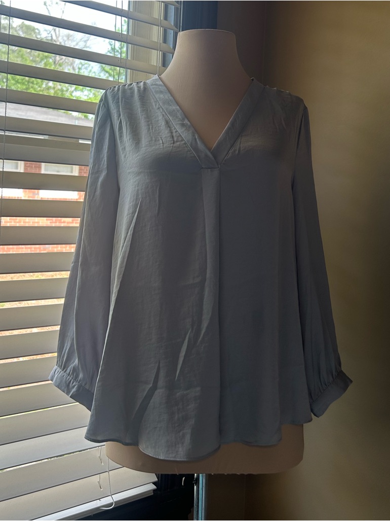 Vince Camuto Light Grey V-Neck Blouse